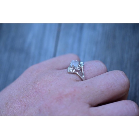 Engagement Ring, Raw Diamond Ring, Diamond Ring, uncut engagement ring, … - Picture 2 of 5